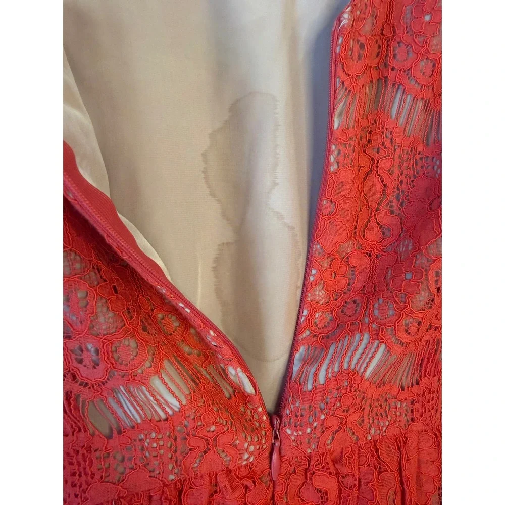Maeve Anthropologie Red Orange Lace Peplum Top Eyelash Trim V-Back XS - Picture 6 of 6